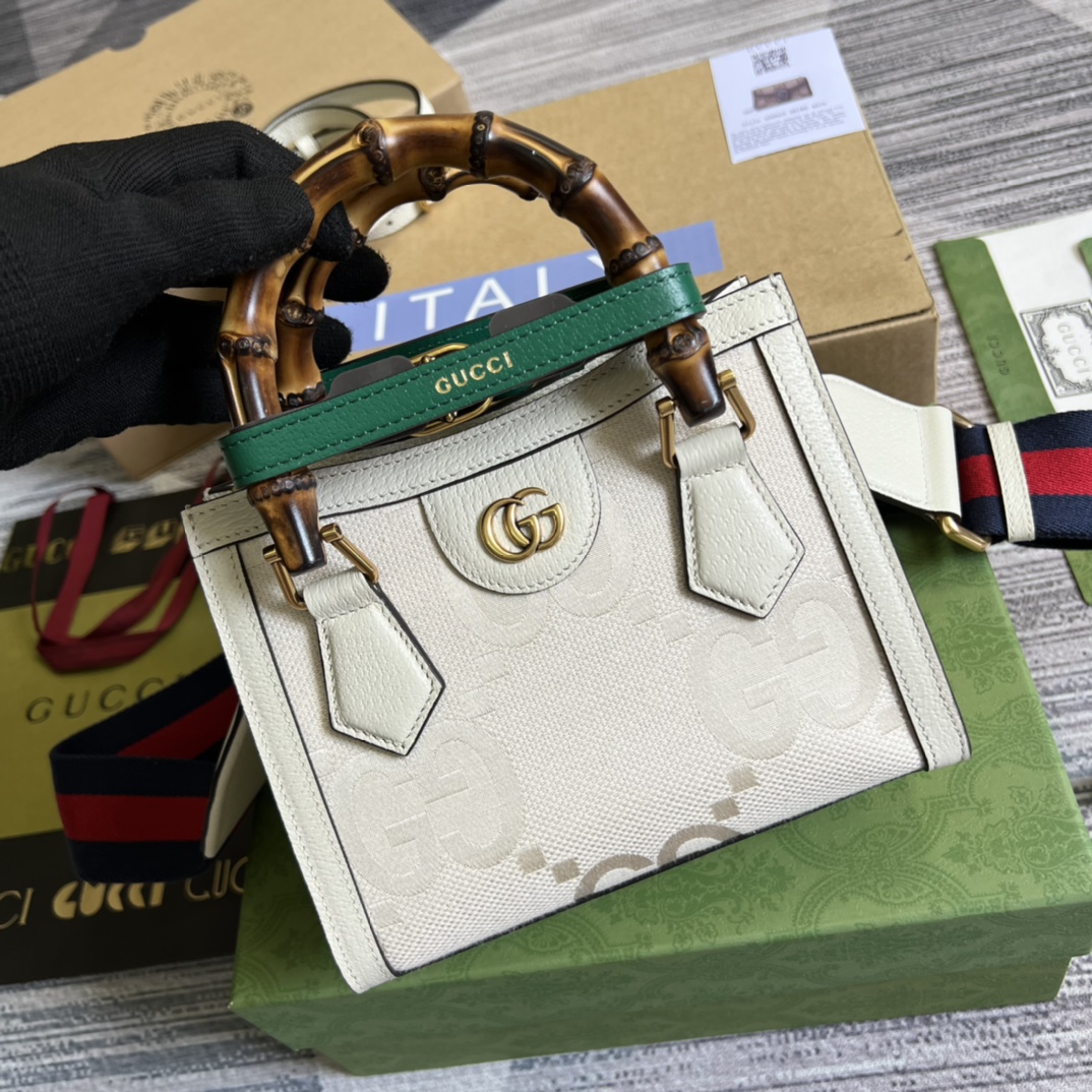 Gucci Satchel Bags